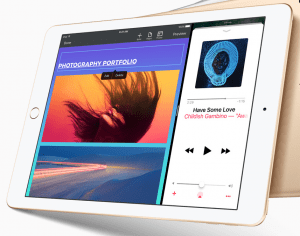 iPad 9.7 met een app open
