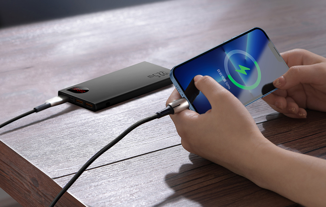 Baseus Adaman Metalen Digitale Weergave Power Bank 10000mAh w. USB-C Kabel - Zwart