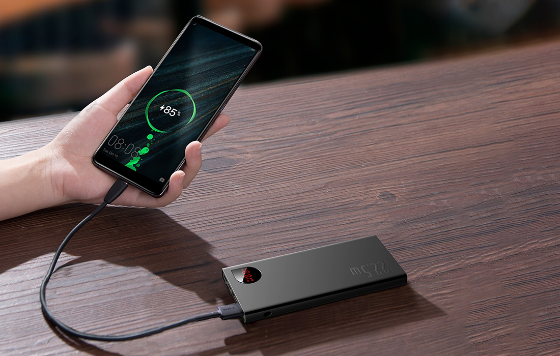 Baseus Adaman Metalen Digitale Weergave Power Bank 10000mAh w. USB-C Kabel - Zwart