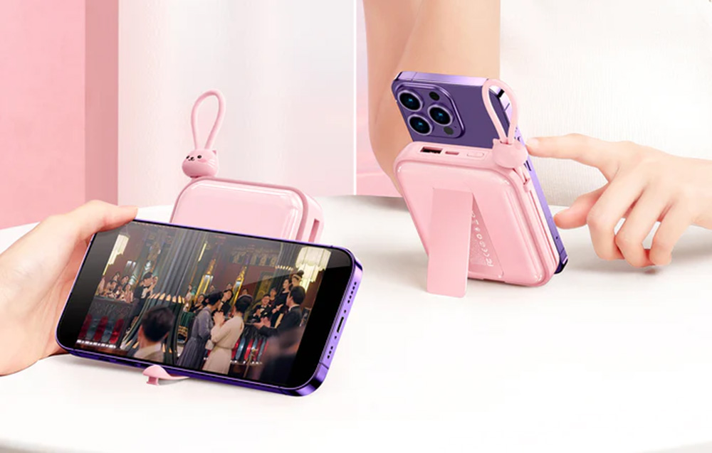 Joyroom JR-L009 Cutie Power Bank 10000mAh met USB-C & Lightning-kabels - 12W - Roze